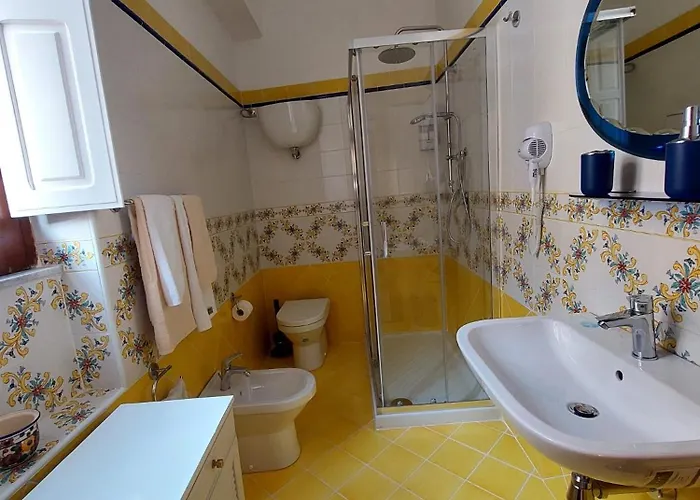 Palazzo Sardanelli Гостевой дом Пиццо