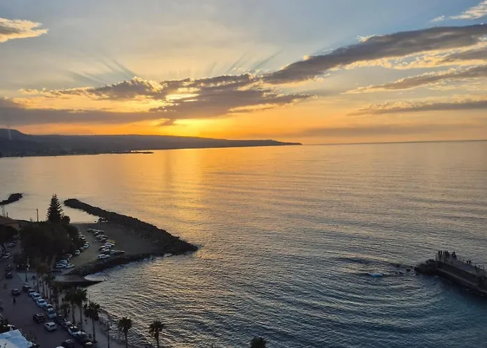 Palazzo Sardanelli Пиццо