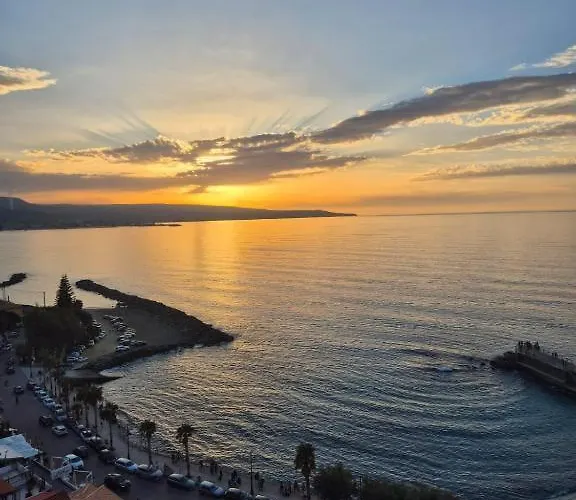 Palazzo Sardanelli 3* Пиццо